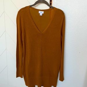Old Navy V-neck Tunic Sweater in chestnut